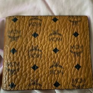 Mcm Wallet